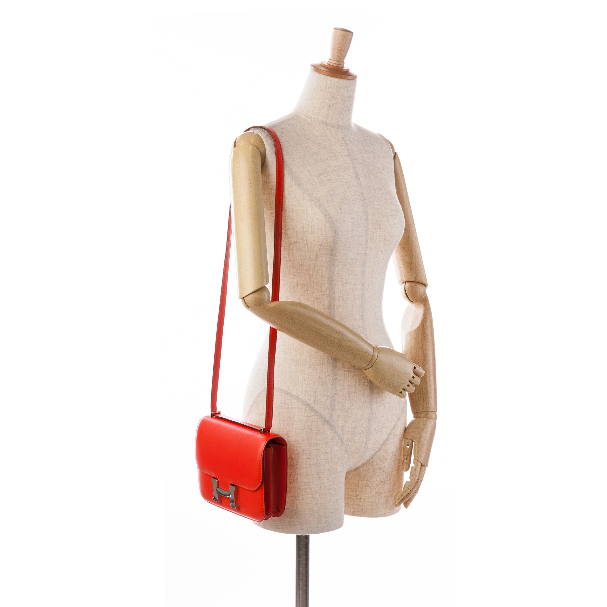 Hermes | Pre-Owned Mini Tadelakt Constance 18 with Golden Logo | Red