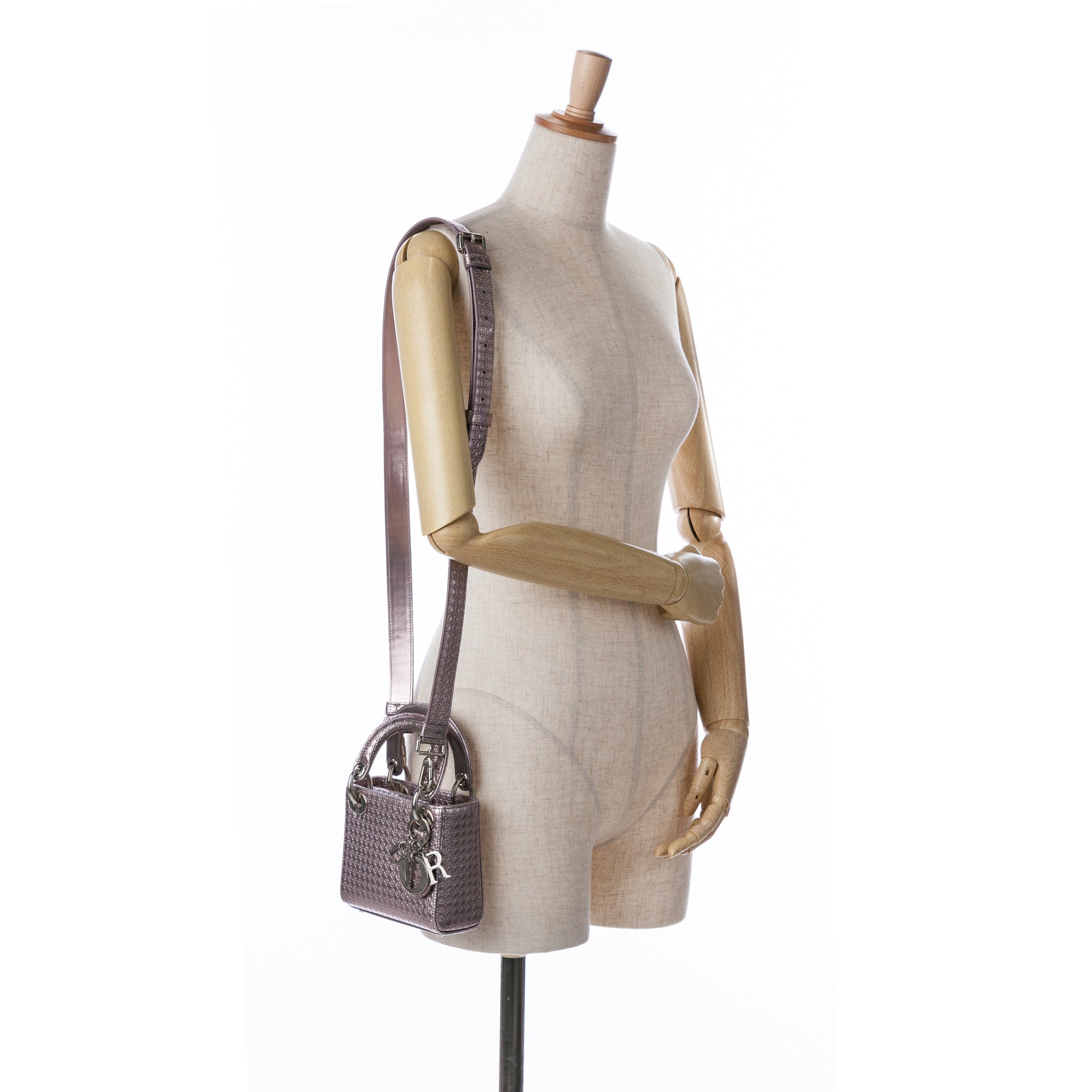 Dior | Pre-Owned Mini Metallic Patent Microcannage Lady | Pink