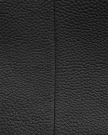 Yumi Clutch | Black