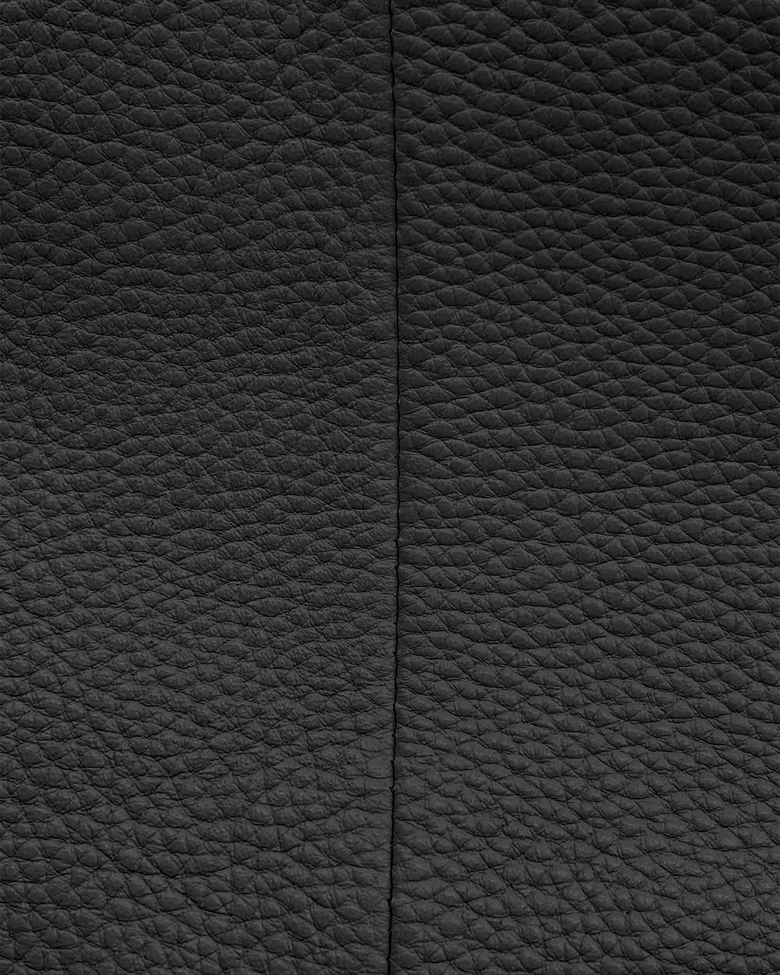 Yumi Clutch | Black