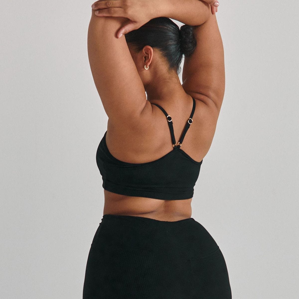 Simple Sport Top | Black Rib