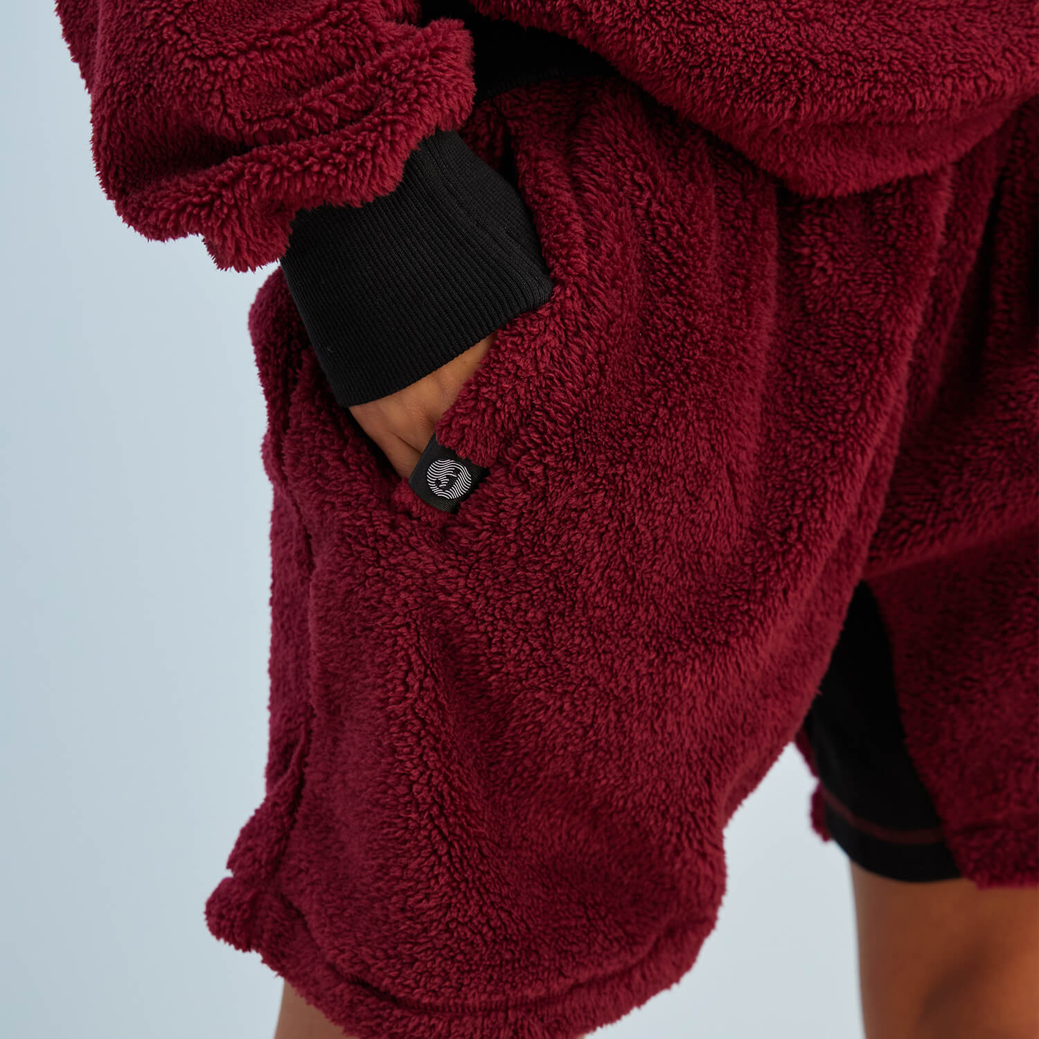 Sherpa Fleece Lounge Shorts | Cabernet/Black