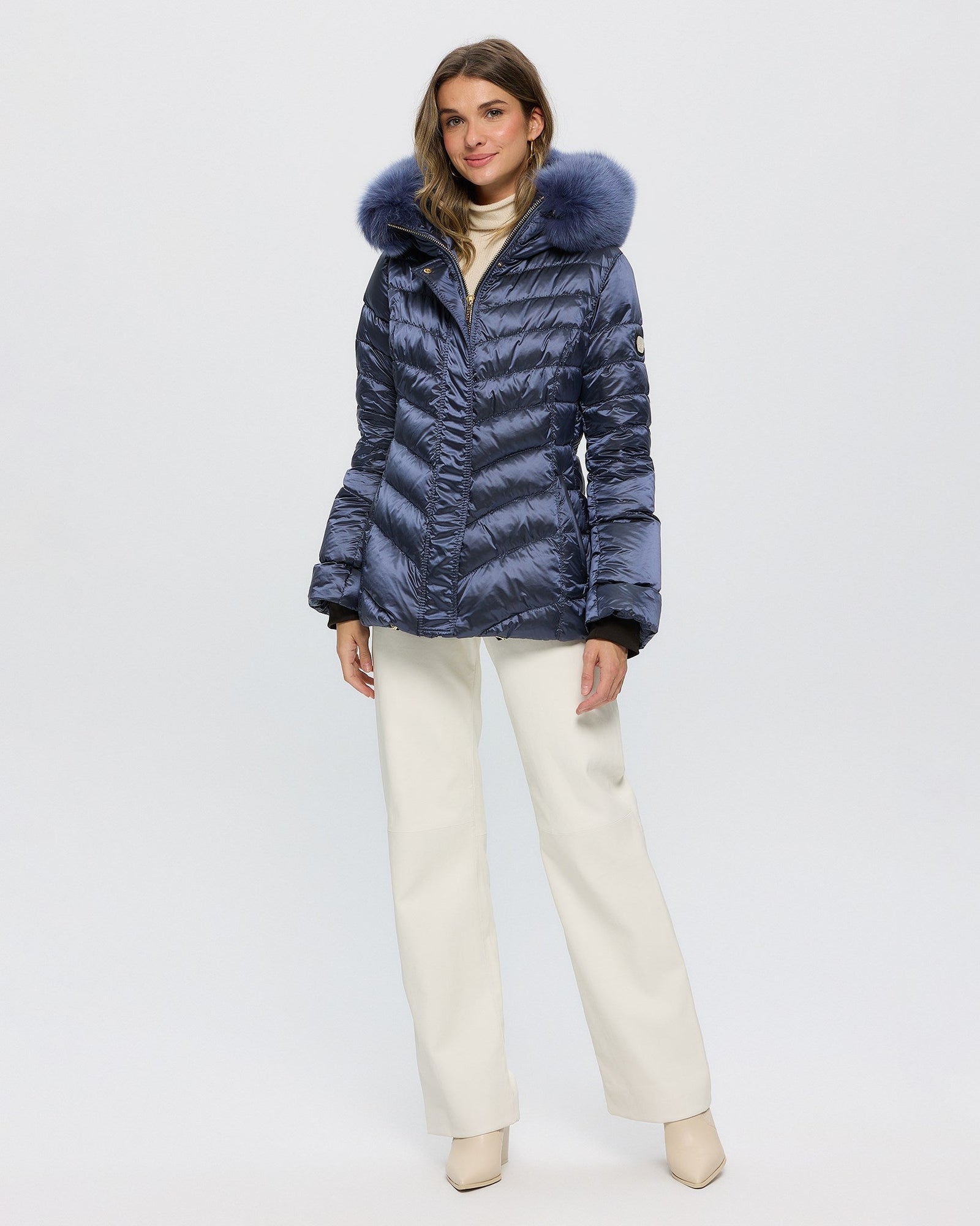 Après-Ski Jacket With Detachable Toscana Shearling Lamb Hood Trim | Women | Ocean Blue x Ocean Blue