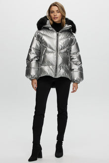 Après-Ski Jacket With Detachable Toscana Shearling Lamb Hood Trim | Women | Silver x Black