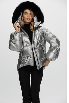 Après-Ski Jacket With Detachable Toscana Shearling Lamb Hood Trim | Women | Silver x Black