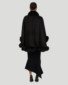 Cashmere Cape With Fox Trim | Women | Black