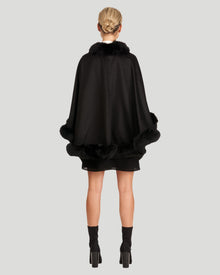 Cashmere Capelet With Fox Trim | Women | Black