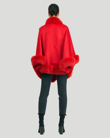 Cashmere Capelet With Shadow Fox Trim | Women | Red