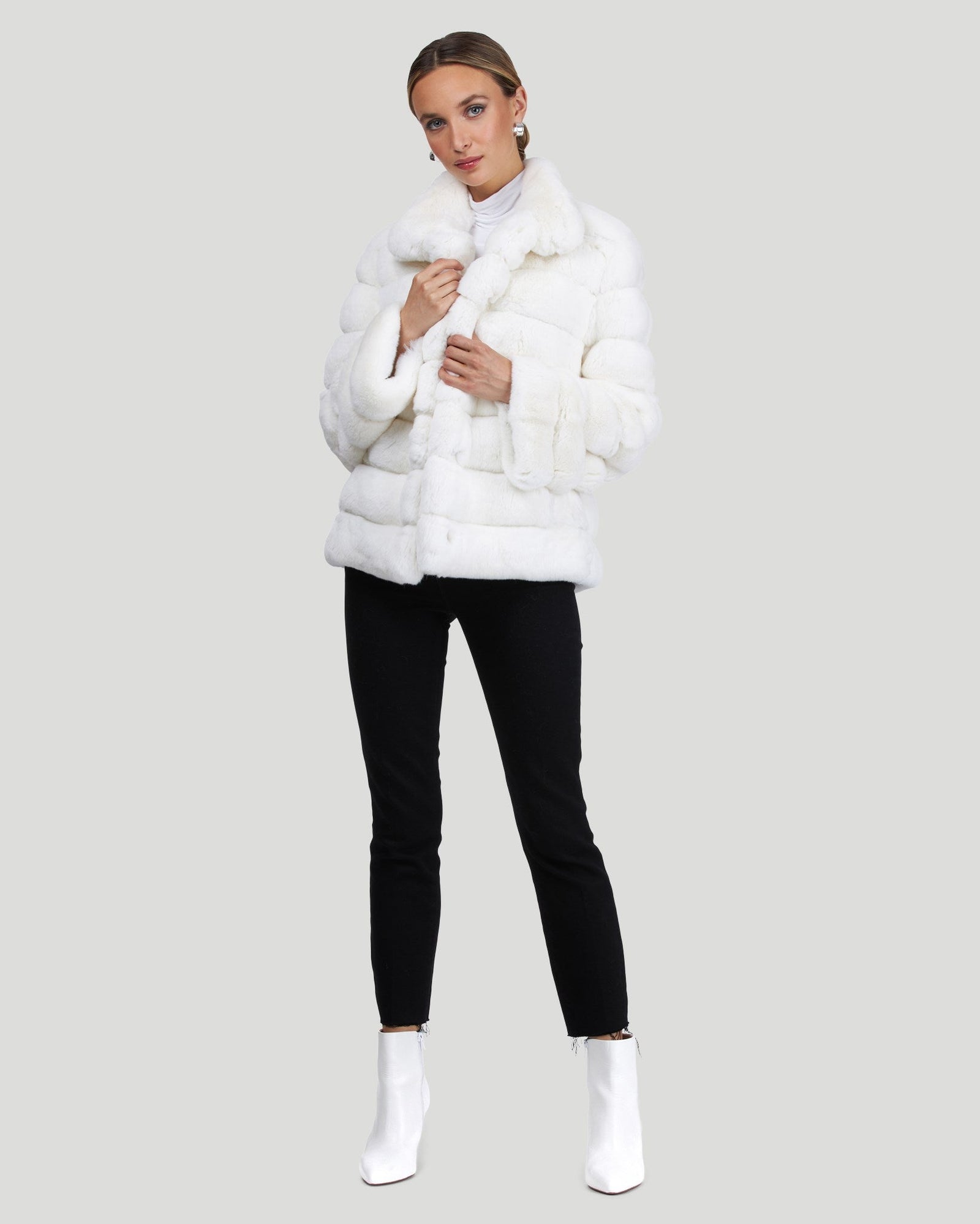 Classic Chinchilla Fur Jacket | Women | White (Pre-Order)