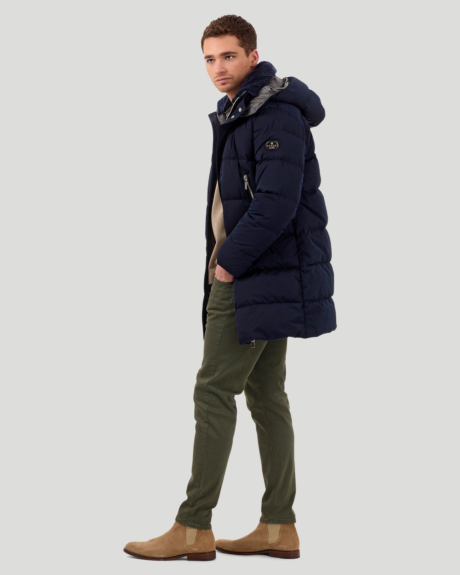 Après-Ski Parka With Detachable Select Shearling Lamb Collar | Men | Navy x Gray x Navy