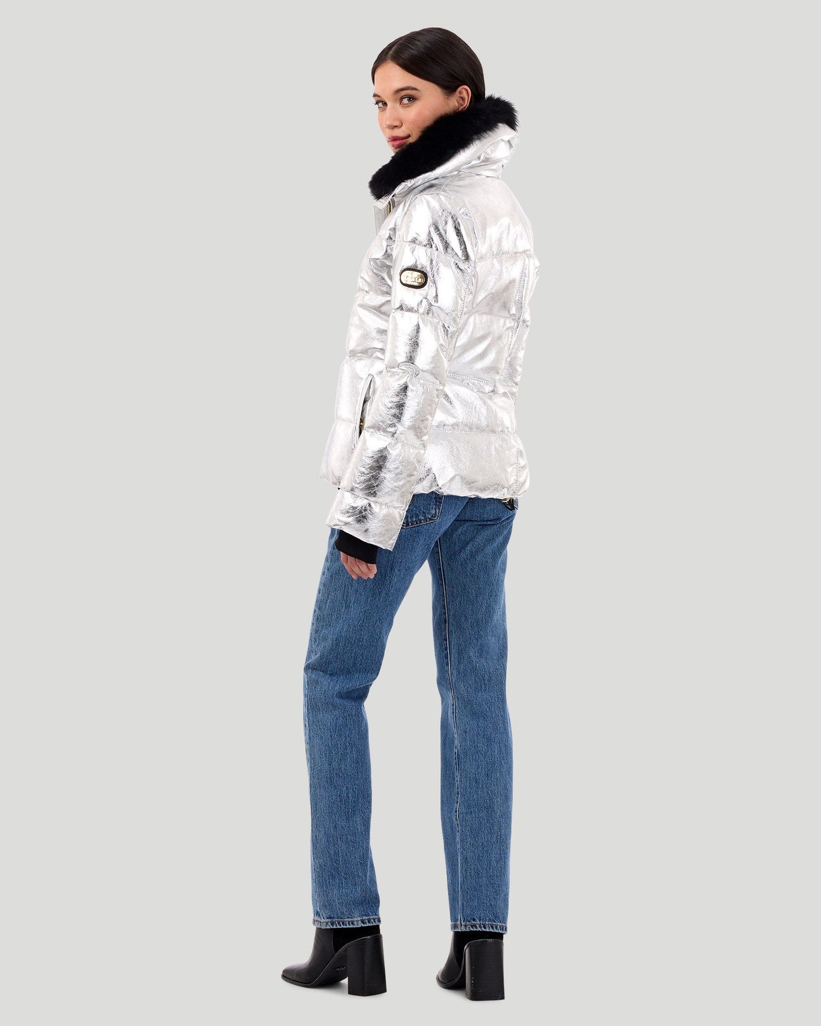 Metallic Après-Ski Jacket With Detachable Toscana Shearling Lamb Collar | Women | Silver x Black