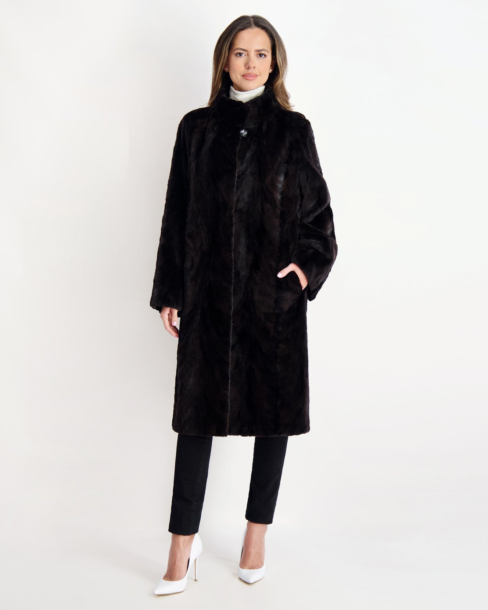 Mink Sections Short Coat | Women | Black (V1)