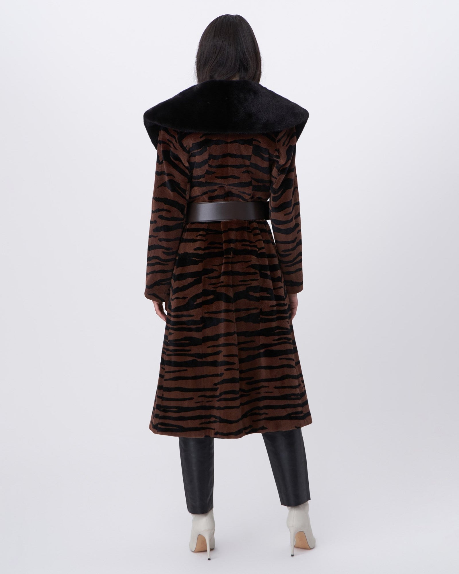 Mink Short Coat | Women | Brown Tgr Print