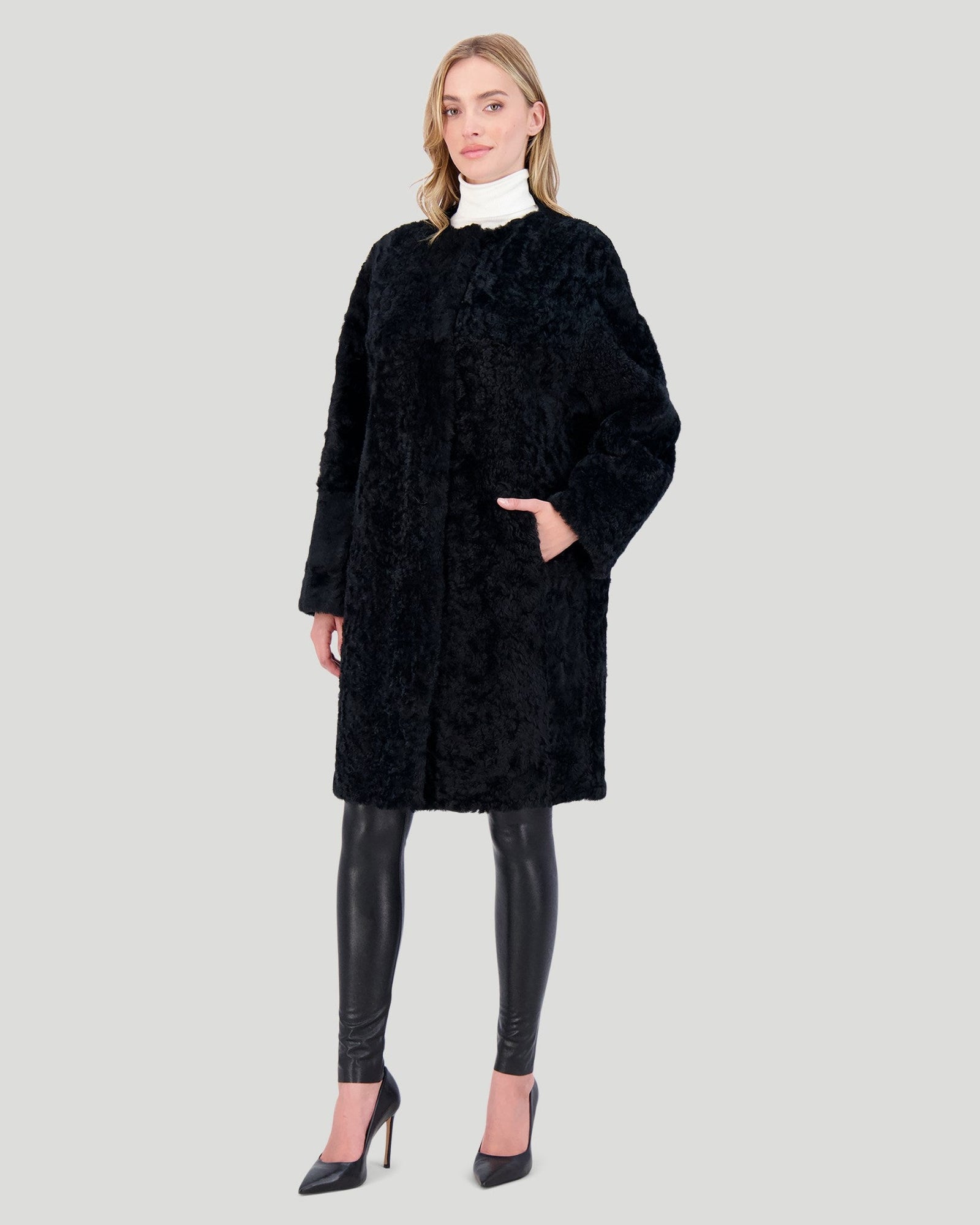 Reversible Collarless Select Shearling Lamb Short Coat With Buttons | Women | Black x Black