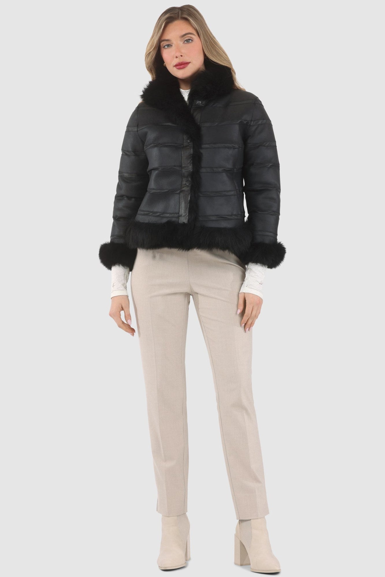 Reversible Merinillo Shearling Lamb Jacket With Cropped Sleeves | Women | Black x Black