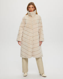 Reversible Select Shearling Lamb Chevron Short Coat | Women | Cream x Black