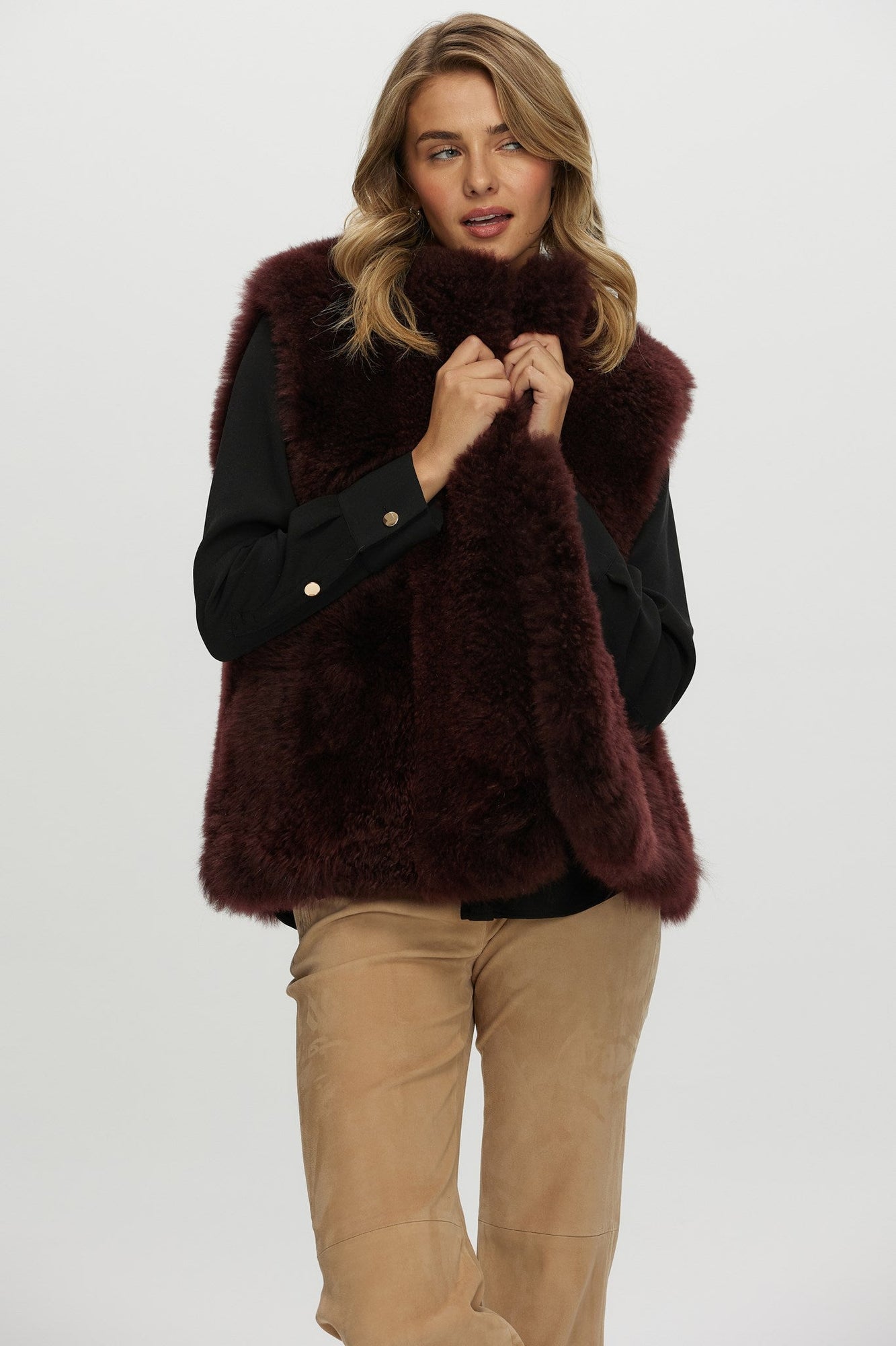 Select Cashmere Goat Collarless Vest | Women | Burgundy