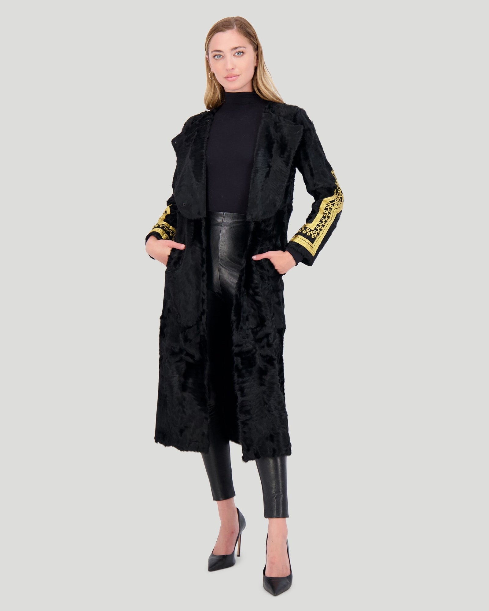 Select Lamb Short Coat With Embroidery | Women | Black x Gold