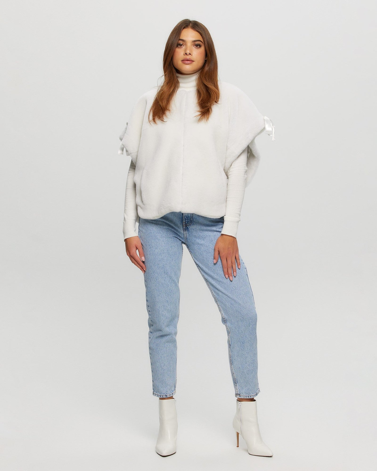 Select Shearling Lamb Collarless Short Sleeve Jacket | Women | White