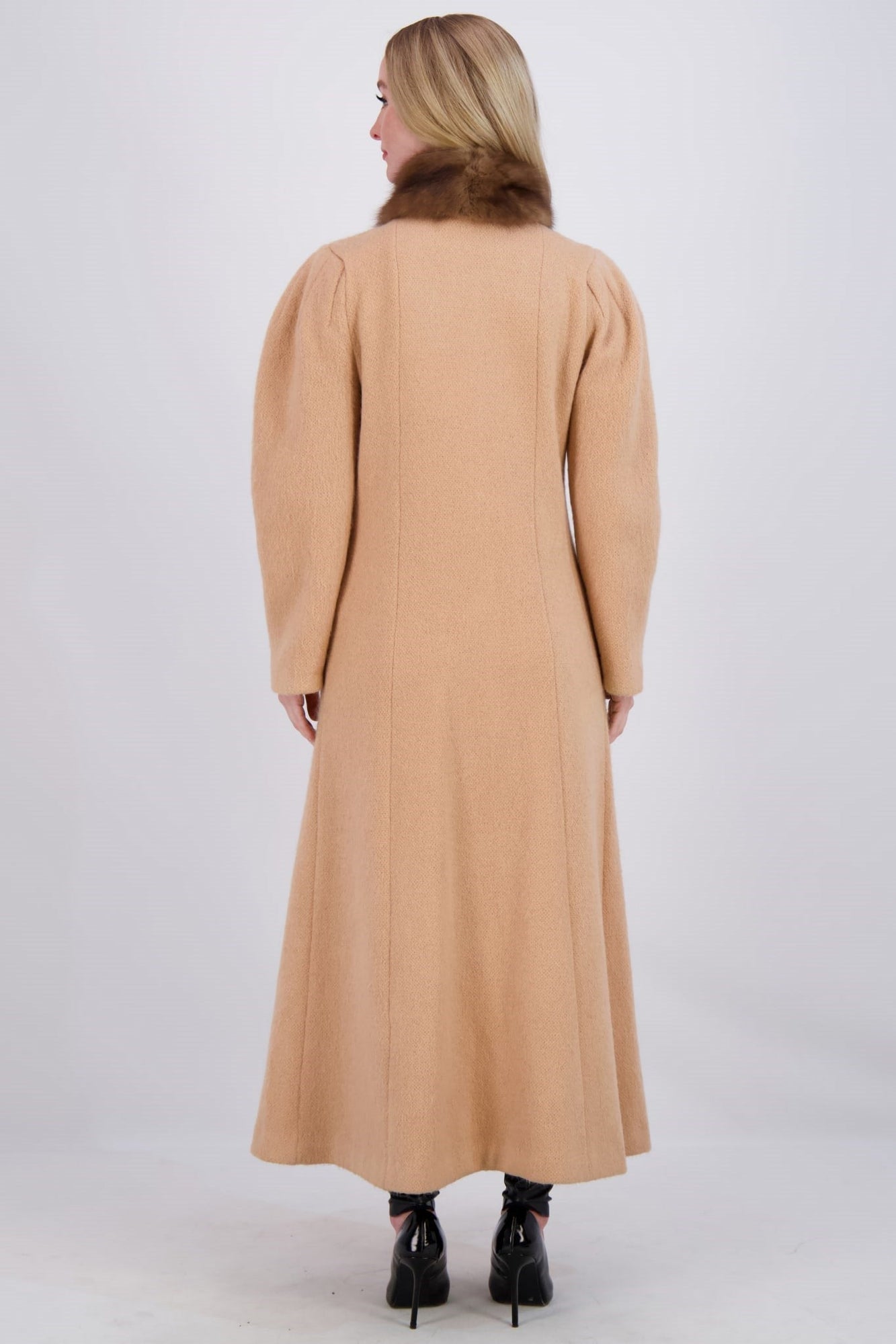 Wool Coat With Sable Collar | Women | Beige