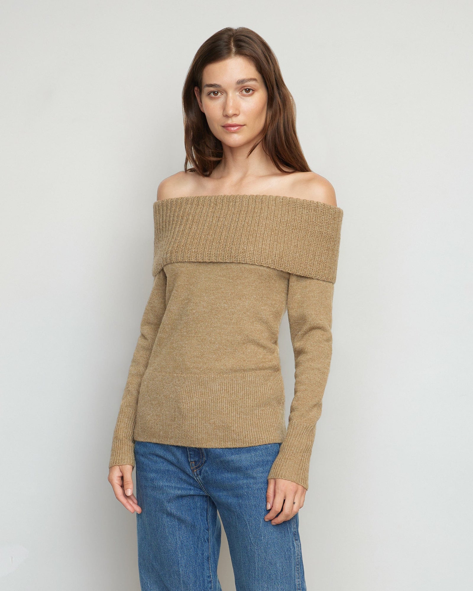 Renée | Kiana Ribbed Off-Shoulder Sweater in Size Small