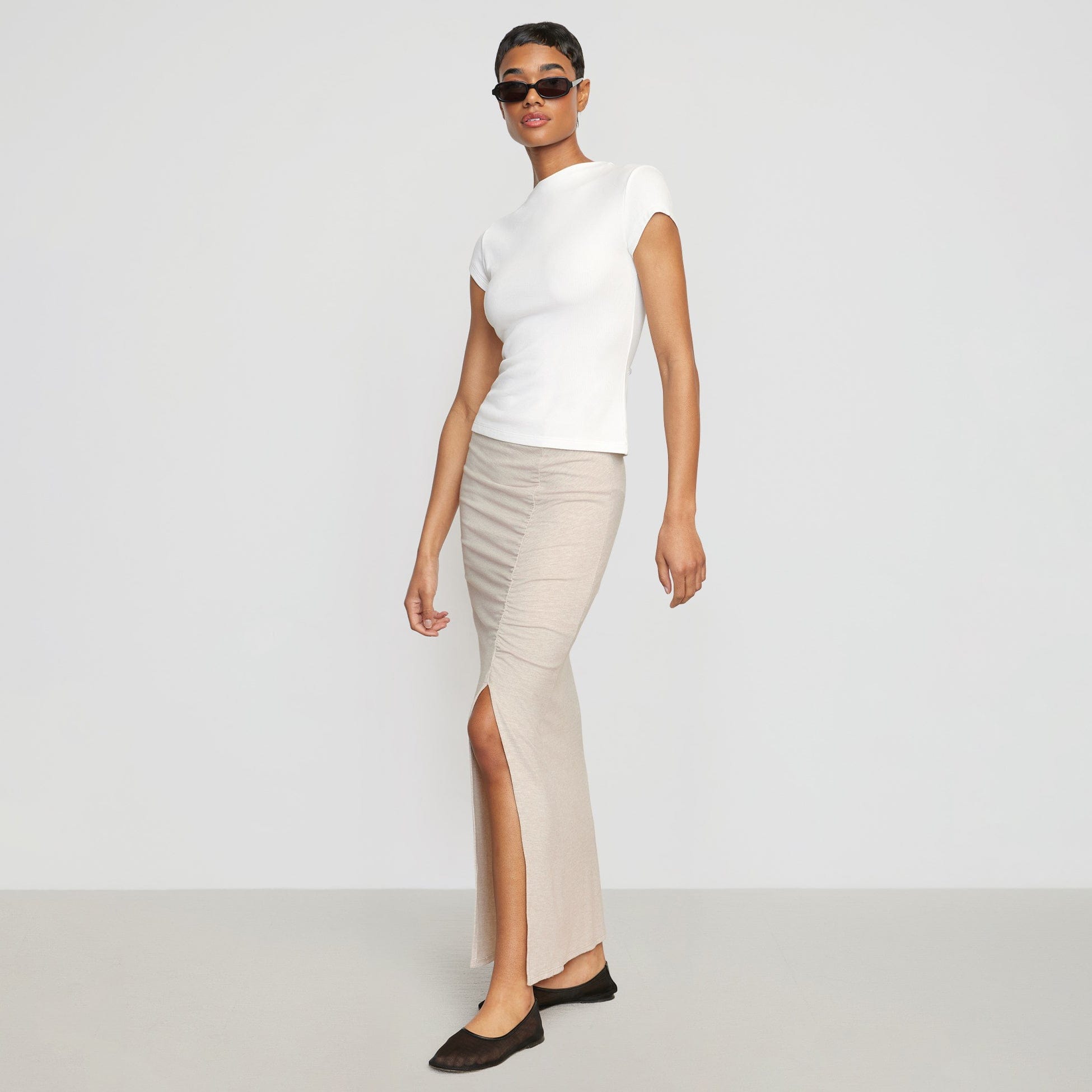 Kiki Ruched Side-Slit Midi Skirt | Oatmeal