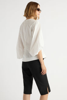 Mali | Lexi Tailored Capri Pant in Size Extra Small