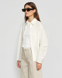 Renée | Lilia Structured Sleeve Shirt in Size Small