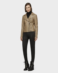 Women | MIDDLE FINAL SALE - CA EN L119004 | Dove