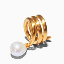 Cam Ring | 18K Gold Plated | Freshwater Pearls