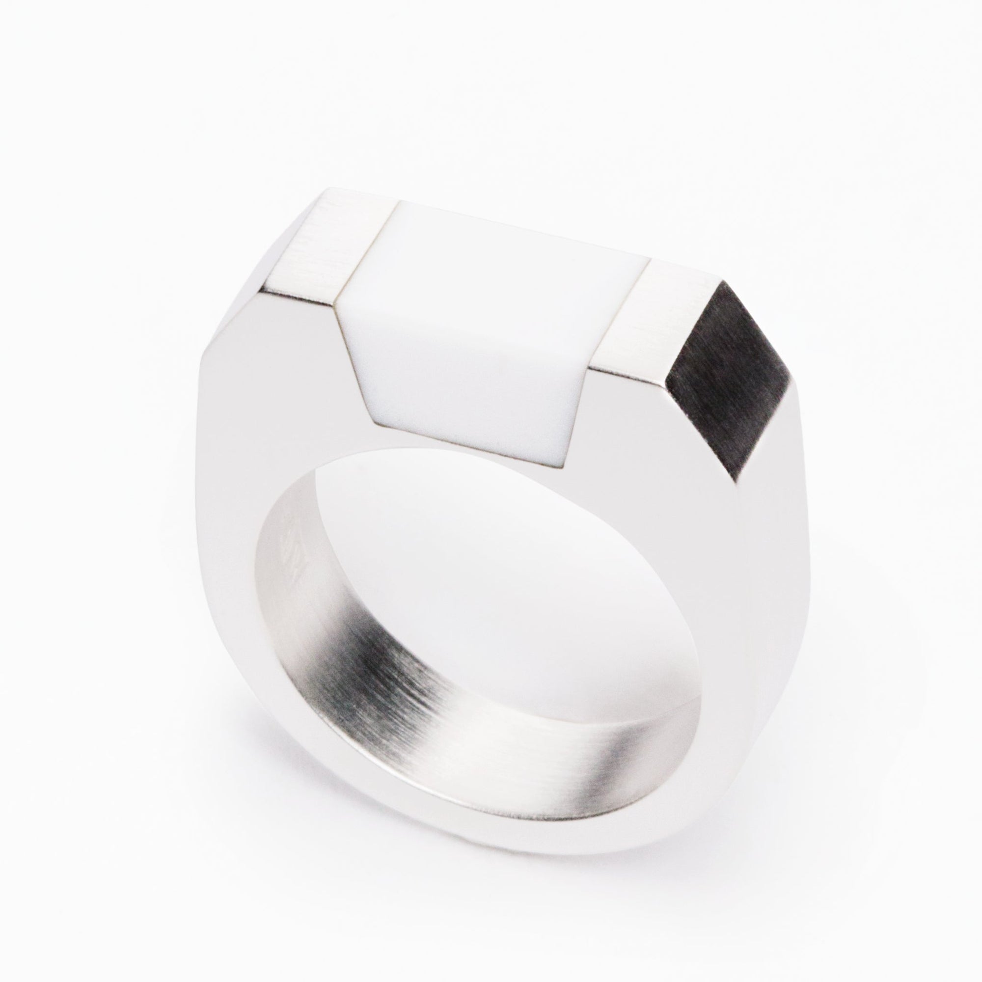 Syd Ring | Silver | White Agate