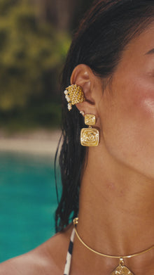 The Palma Pearl Ear Cuff | Faux Pearls | Silver