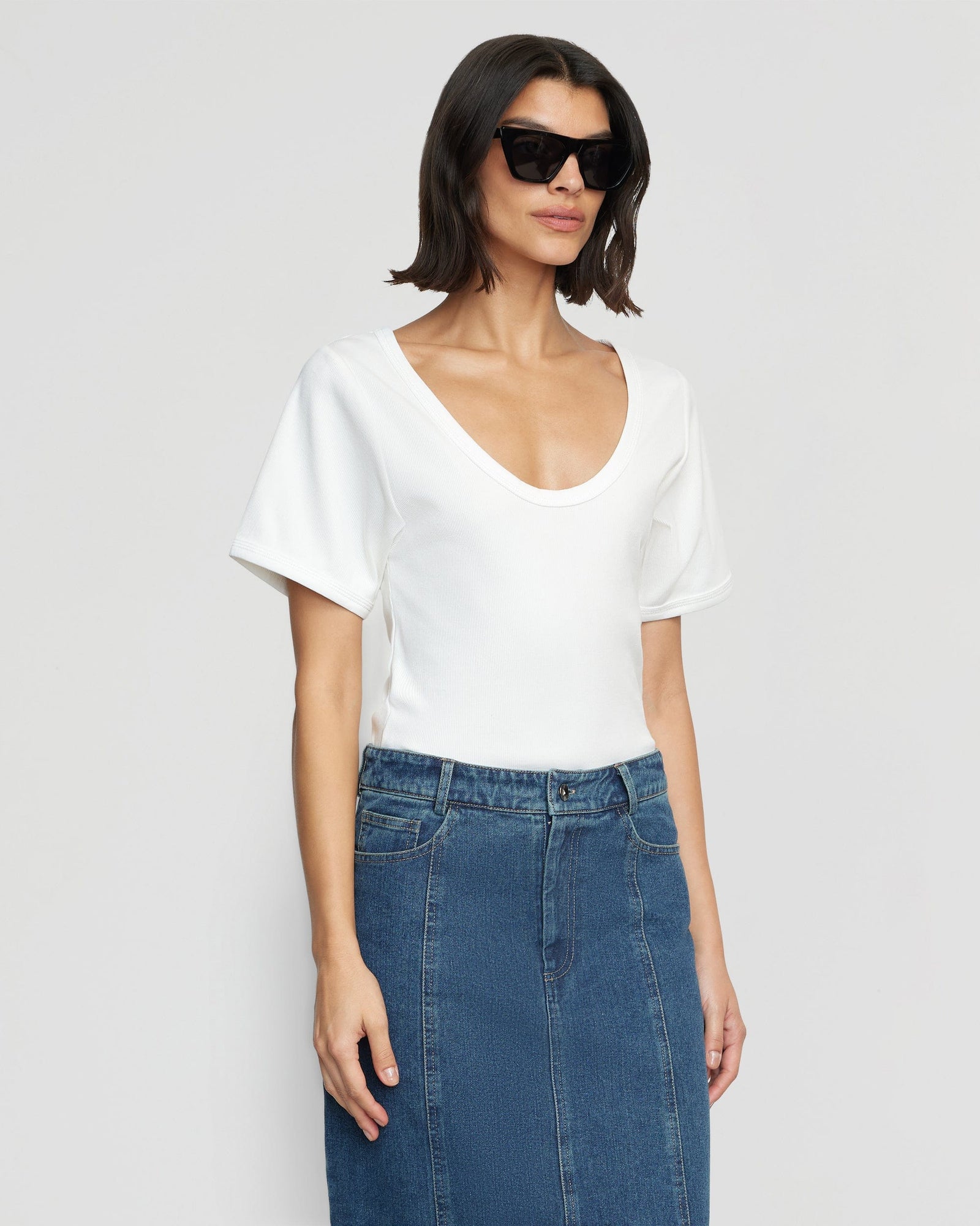 Bianca | Renee Sculpted Scoop-Neck Tee in Size X-Small