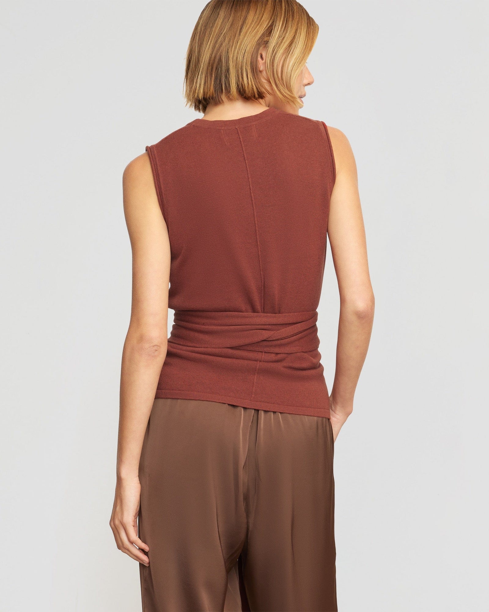 Joanna | Rois Tie-Front Linen-Cotton Top in Size Small