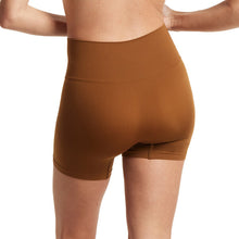 Body High Rise Bike Short | Macchiato