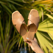 Womens | Catalina Slide Sandal | Almond